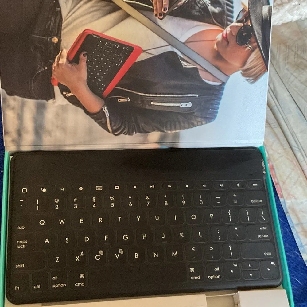 Logitech Black Wireless Keyboard for Apple Devices